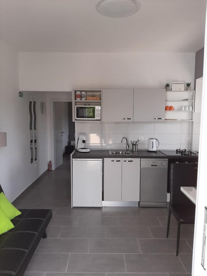 Apartment "Manna Zrnovo Екстериор снимка