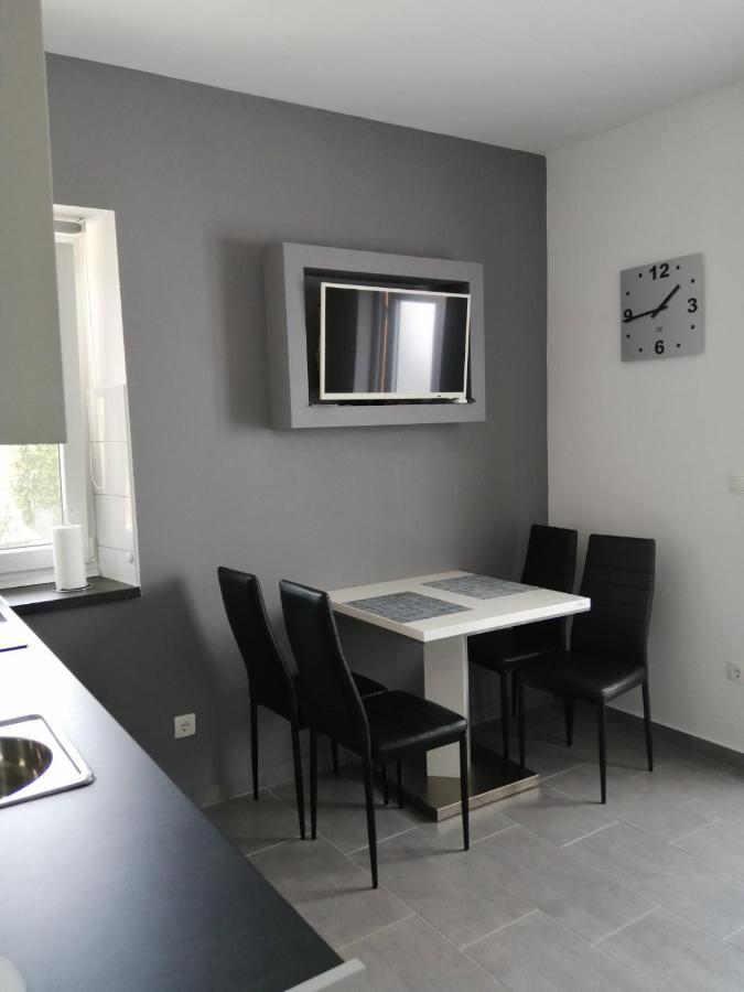 Apartment "Manna Zrnovo Екстериор снимка