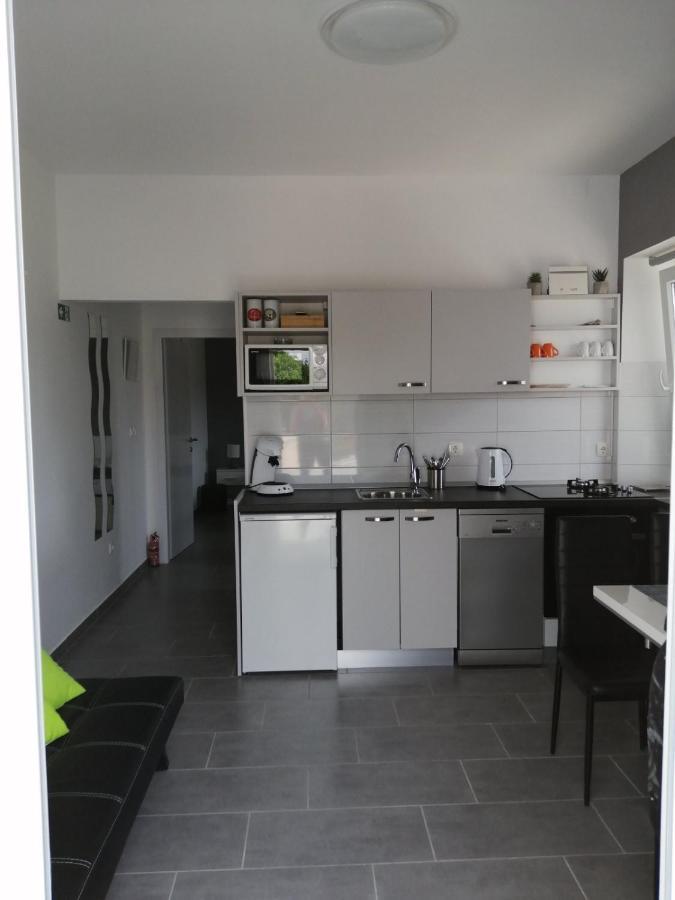 Apartment "Manna Zrnovo Екстериор снимка