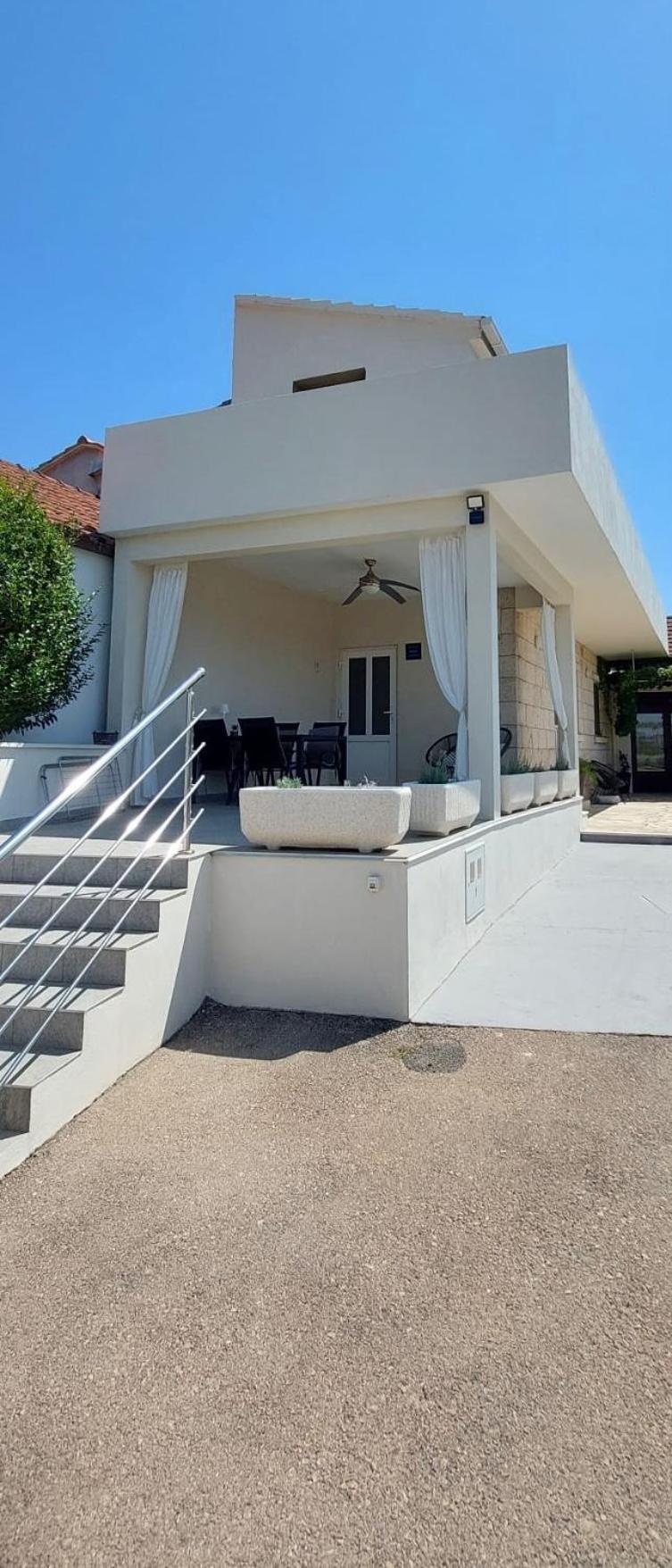 Apartment "Manna Zrnovo Екстериор снимка